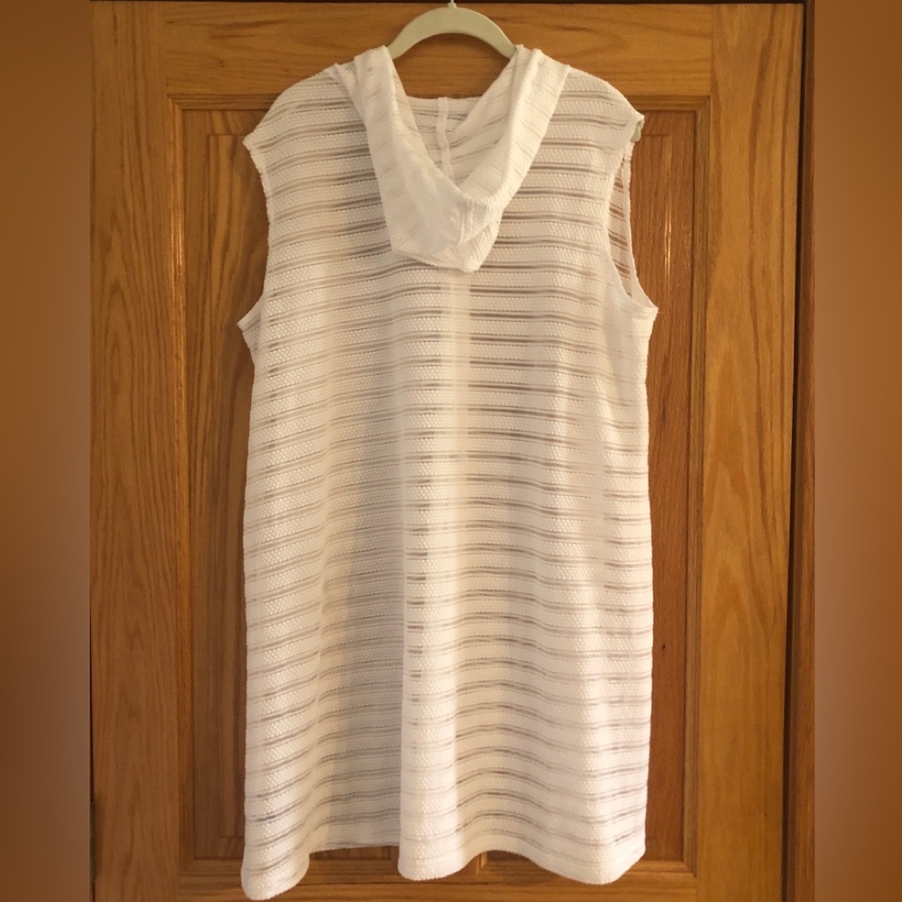 Apt 9 White Hooded Swim Cover-Up 1X - Picture 2 of 4